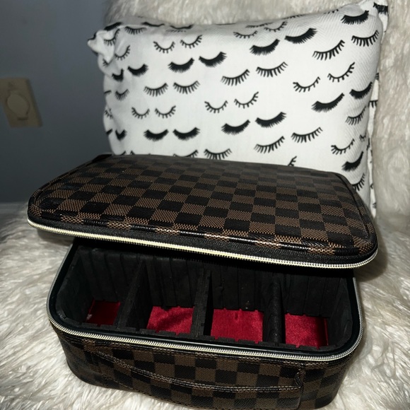 Checkered Jewelry or Makeup Organizer Box - Picture 1 of 5